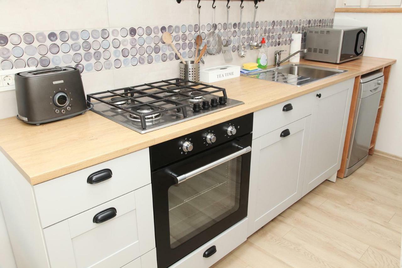 Apple Tree Apartment Загреб Екстериор снимка